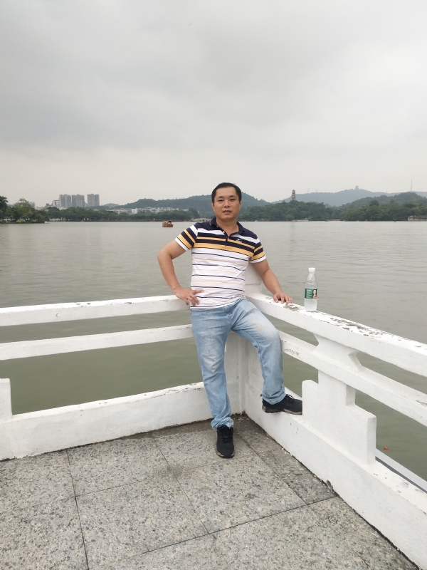 缘来是你的第一张照片--深圳父母相亲团