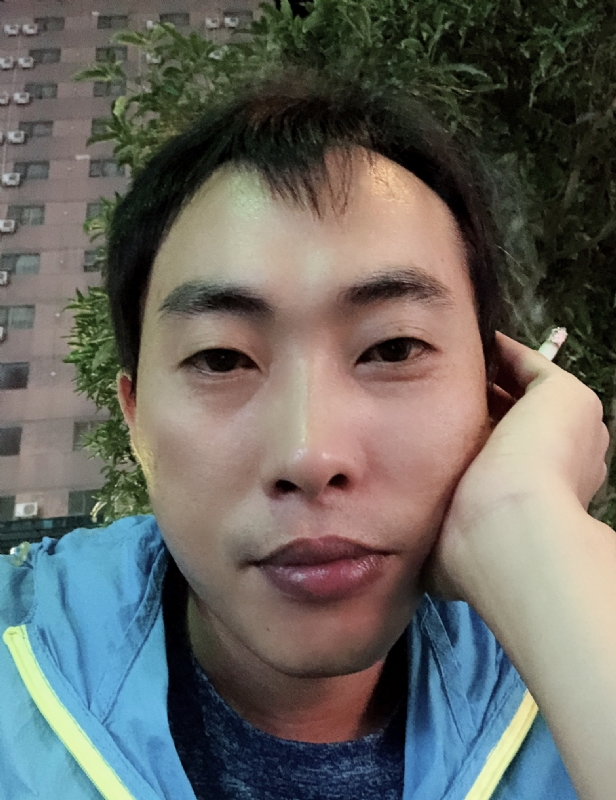 一直在路上的第一张照片--深圳父母相亲团