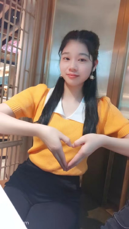 小潘潘的第一张照片--深圳父母相亲团