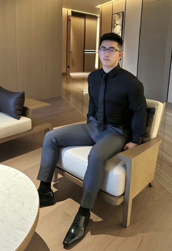 李寒外改英文可家的第一张照片--深圳父母相亲团